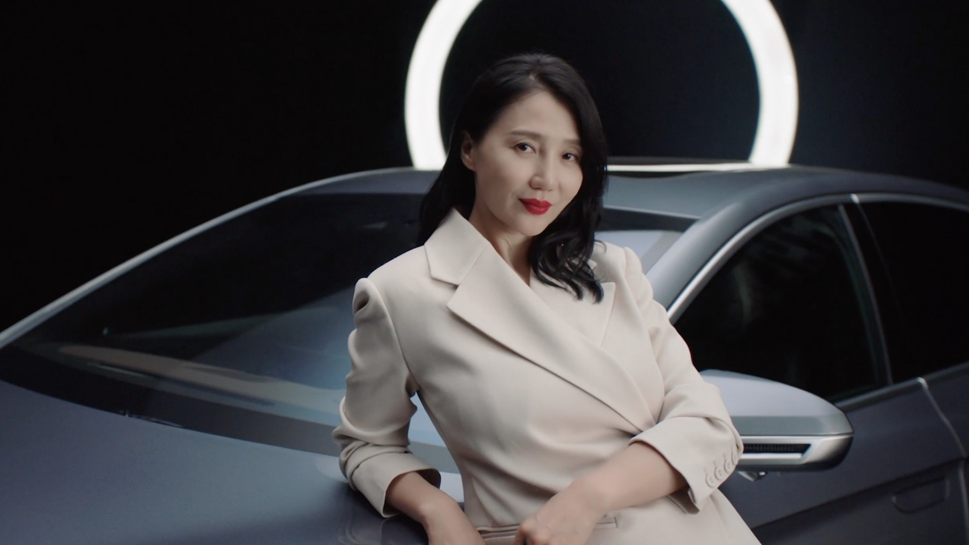 阿朵 | 狗万木兰荟首位女性挚友，新民族音乐人